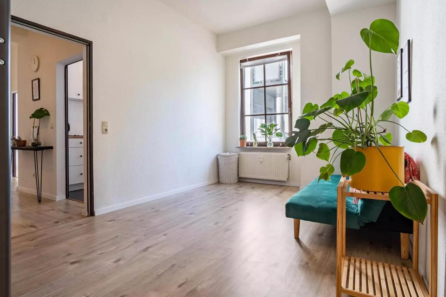 Next Home - Free Parking & Wifi - Badewanne Дуйсбург Екстериор снимка